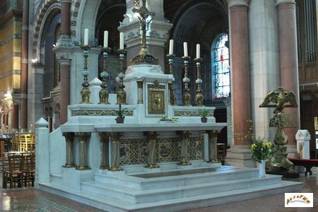basilique ND Bebrieres choeur W11