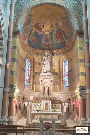 basilique ND Bebrieres choeur W13