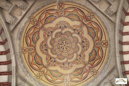 basilique ND Bebrieres exterieur W17