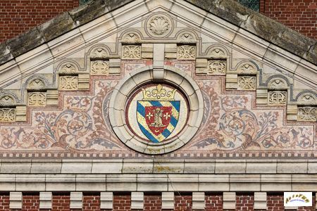 basilique ND Bebrieres exterieur W22