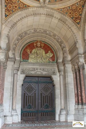 basilique ND Bebrieres exterieur W26