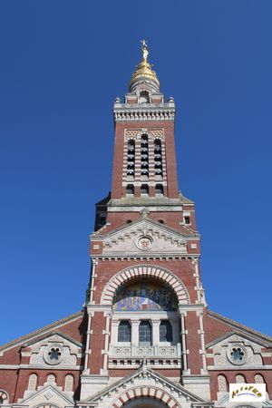 basilique ND Bebrieres exterieur W3