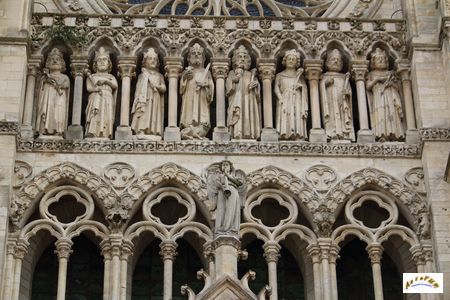 amiens statuaire facade W8