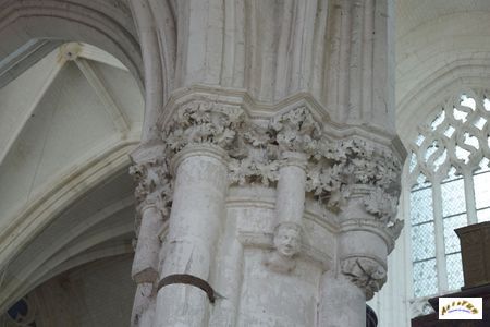 abbatiale st Riquier chapiteau w1
