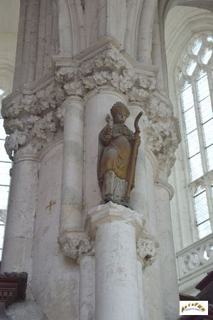 abbatiale st Riquier statue w5