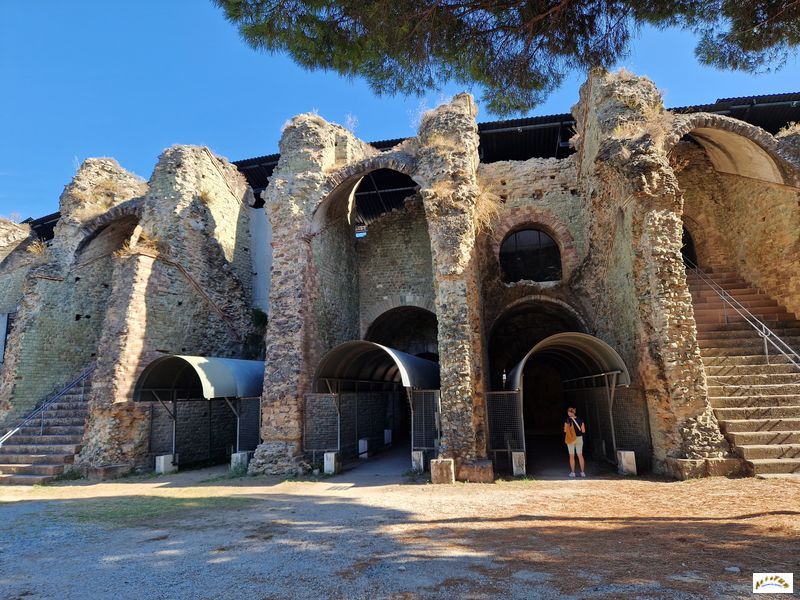 frejus amphitheatre 5