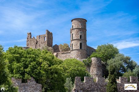grimaud chateau w1
