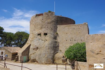 fort agathe 9