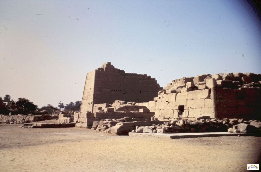 105-karnak.jpg