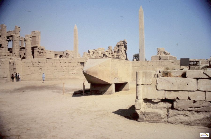 122-karnak.jpg