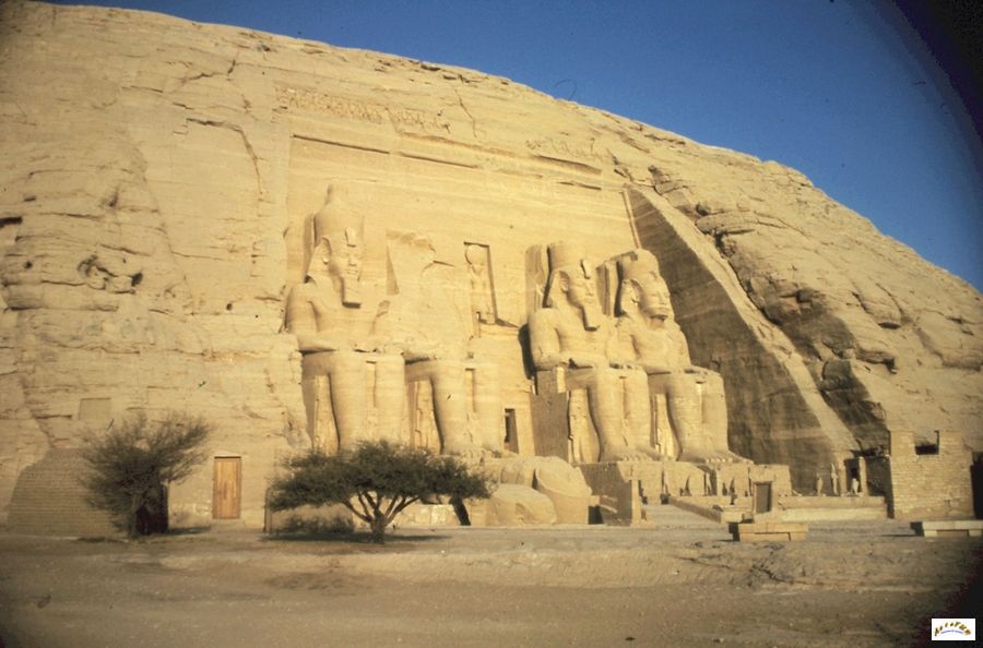 150-abou simbel.jpg