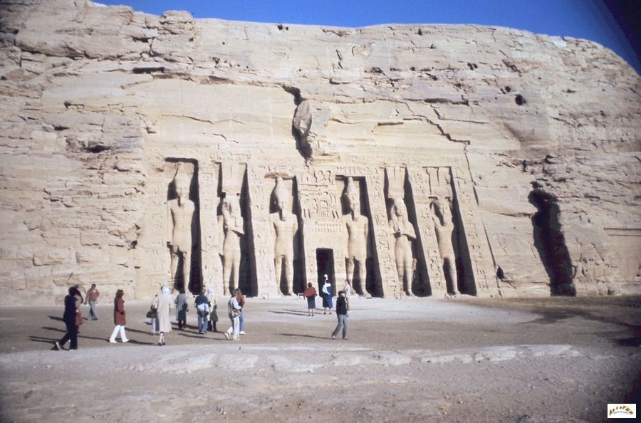 157-abou simbel.jpg