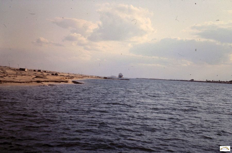 276-canal de suez.jpg