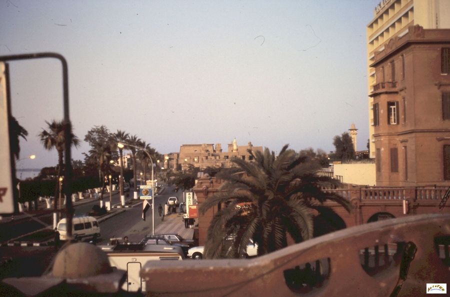 354-louksor.jpg