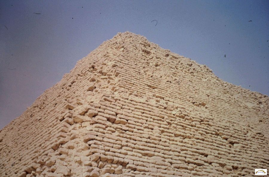 40-pyramide djoser