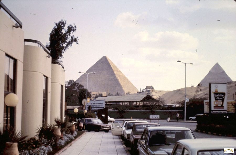 53-pyramides