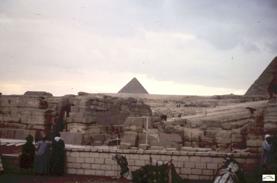 69-pyramides.jpg