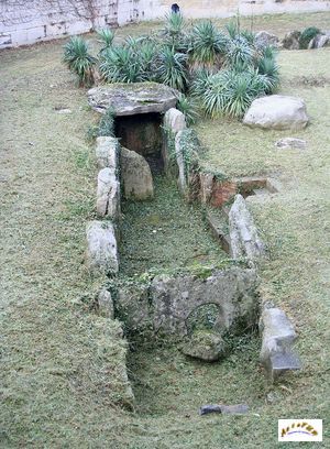 allée couverte conflans